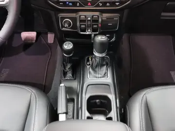 Jeep Wrangler Unlimited Sahara