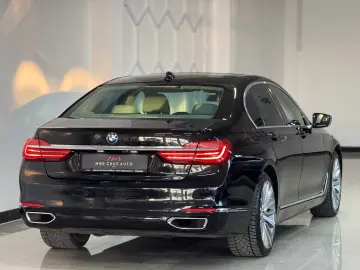 BMW Seria 7 730d xDrive