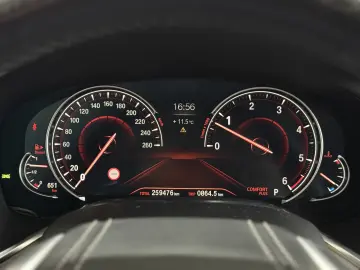 BMW Seria 7 730d xDrive