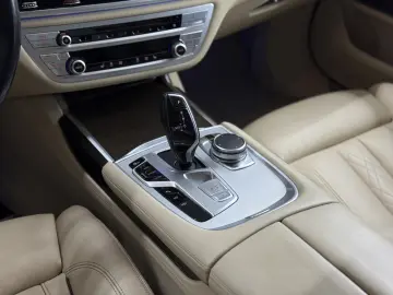 BMW Seria 7 730d xDrive