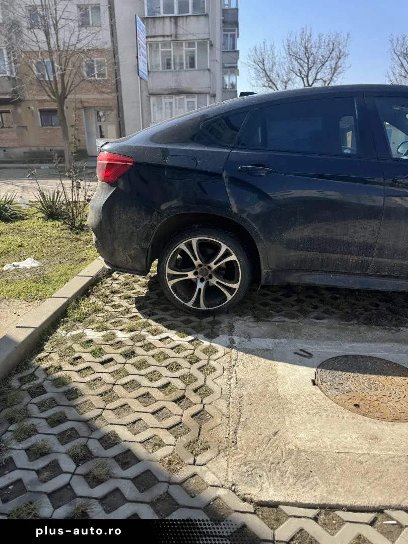 BMW X6 M50