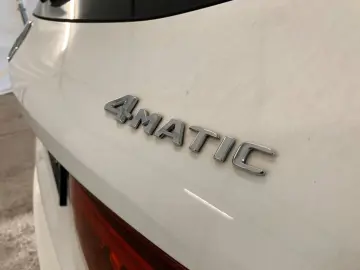 MERCEDES-BENZ GLC 300 e 4M  AMG