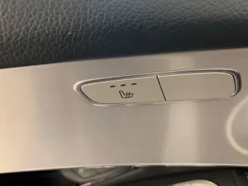 MERCEDES-BENZ GLC 300 e 4M  AMG