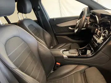 MERCEDES-BENZ GLC 300 e 4M  AMG