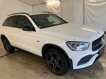 MERCEDES-BENZ GLC 300 e 4M  AMG