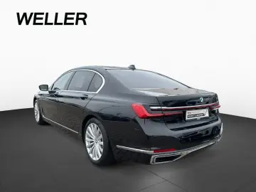 BMW 740Ld xDri Fond-Entertainment Night Vision Laser