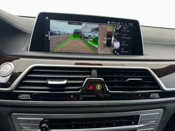 BMW 740Ld xDri Fond-Entertainment Night Vision Laser