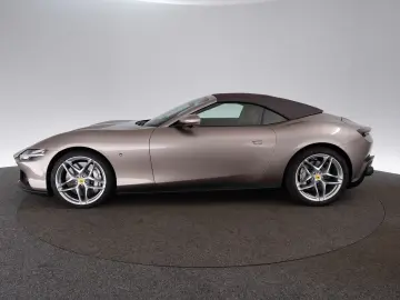 FERRARI Roma Spider FERRARI SINGEN