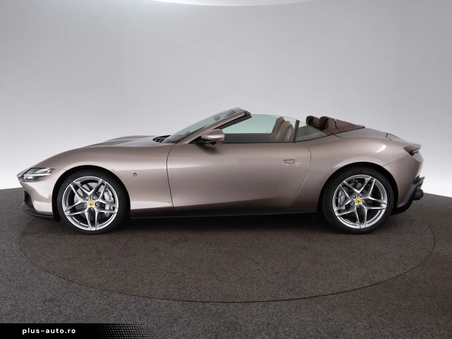 FERRARI Roma Spider FERRARI SINGEN