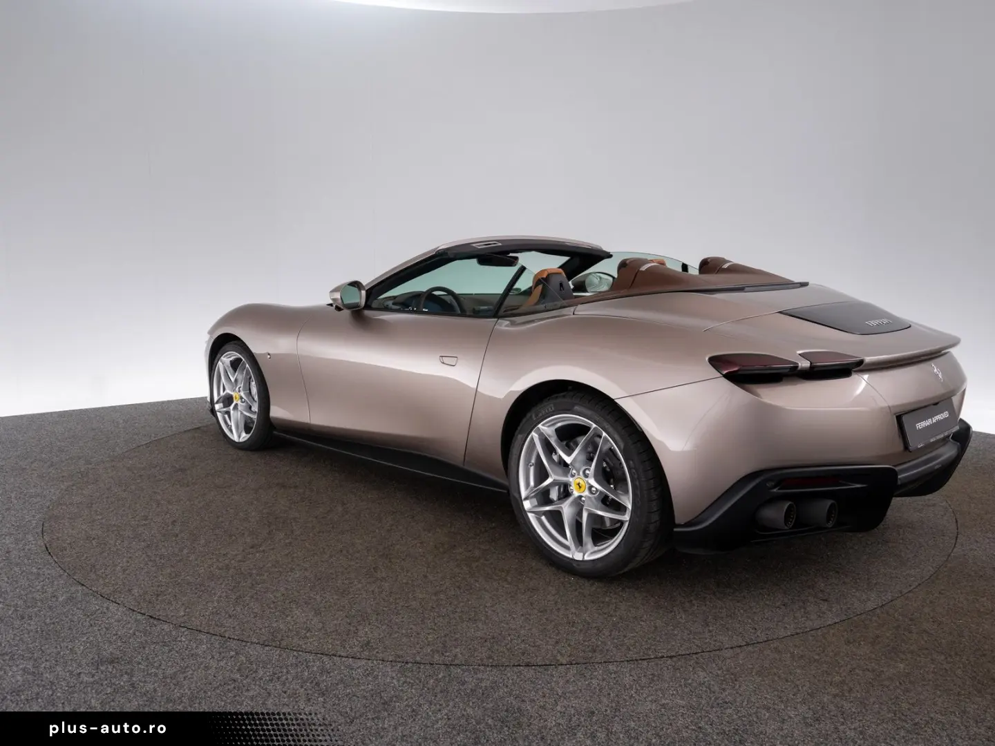 FERRARI Roma Spider FERRARI SINGEN