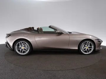 FERRARI Roma Spider FERRARI SINGEN