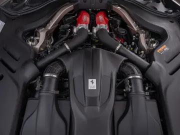 FERRARI Roma Spider FERRARI SINGEN