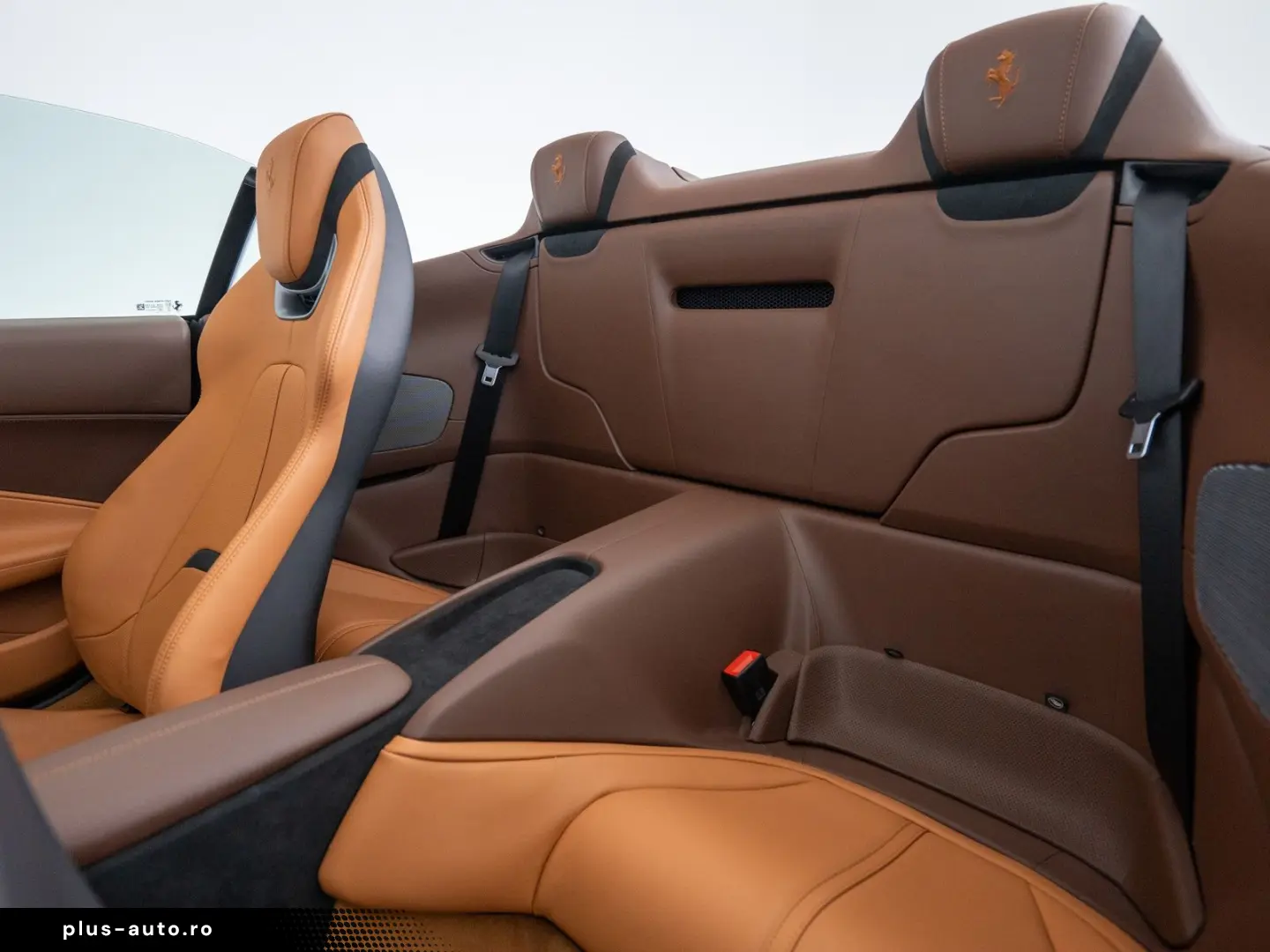 FERRARI Roma Spider FERRARI SINGEN