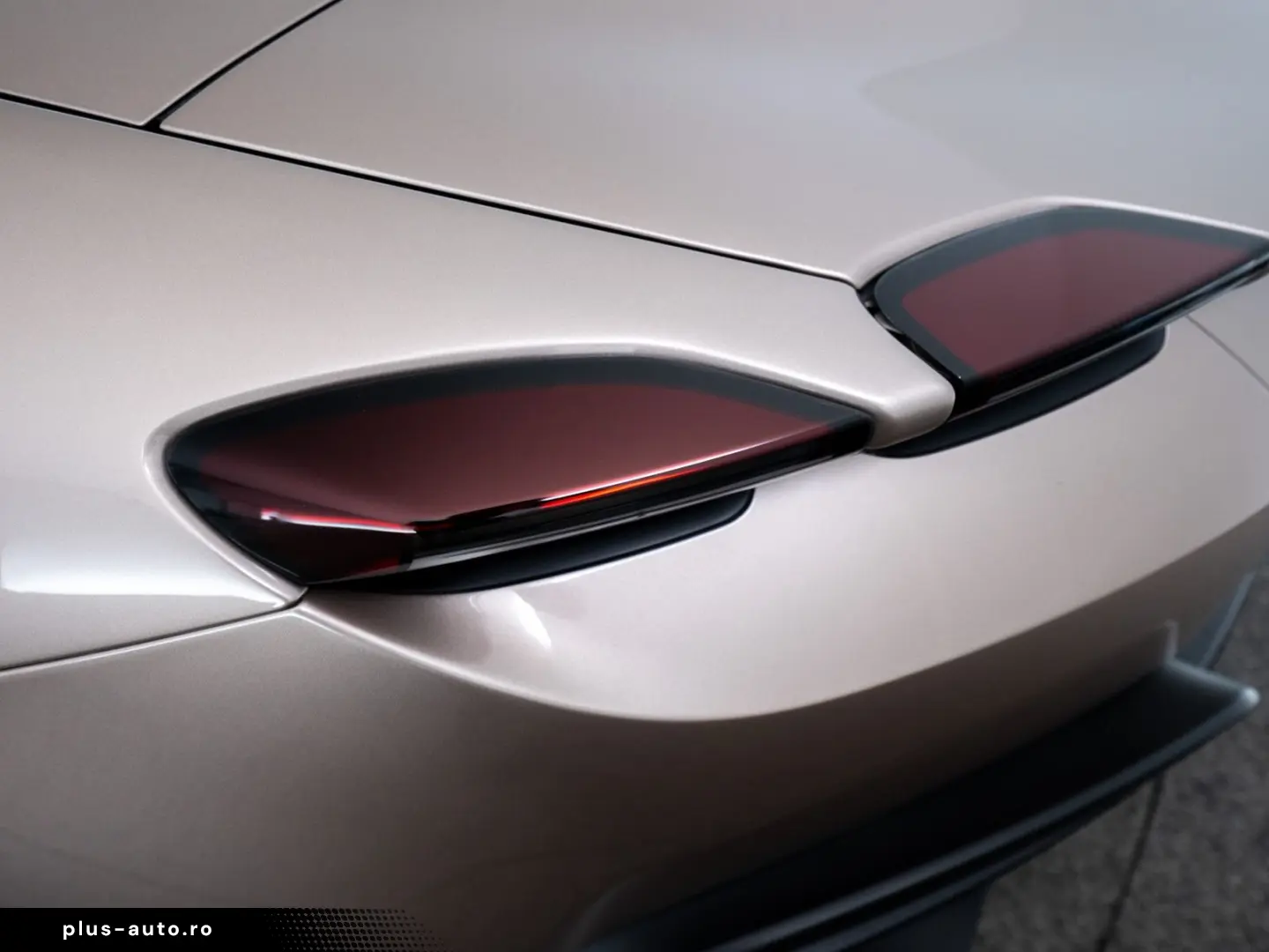 FERRARI Roma Spider FERRARI SINGEN