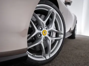 FERRARI Roma Spider FERRARI SINGEN