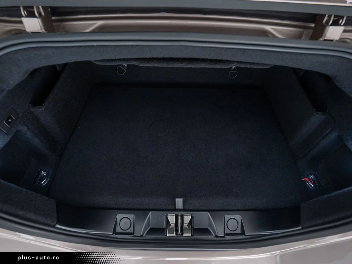 FERRARI Roma Spider FERRARI SINGEN