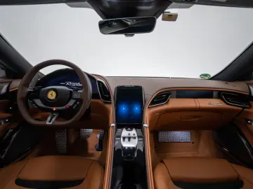 FERRARI Roma Spider FERRARI SINGEN