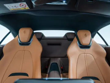 FERRARI Roma Spider FERRARI SINGEN