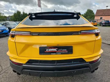 LAMBORGHINI Urus 4.0 V8 Performante