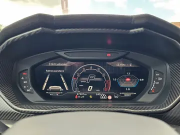 LAMBORGHINI Urus 4.0 V8 Performante