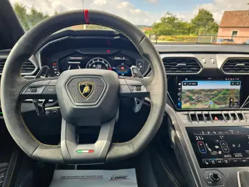 LAMBORGHINI Urus 4.0 V8 Performante
