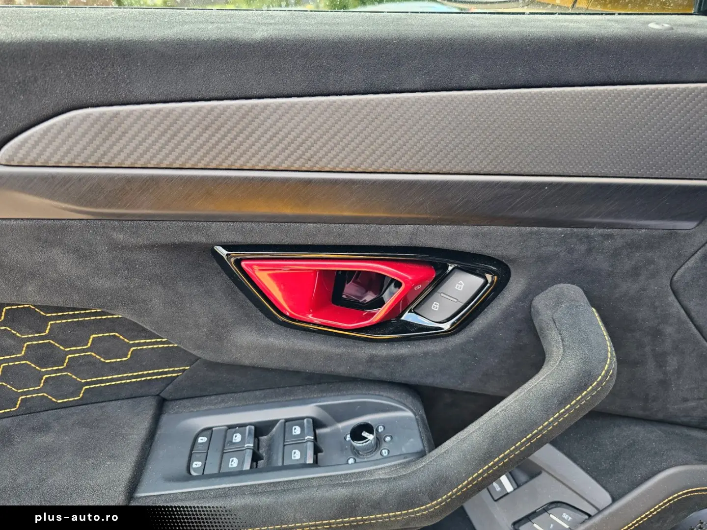 LAMBORGHINI Urus 4.0 V8 Performante