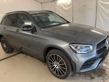 MERCEDES-BENZ GLC 300 e 4M AMG-Line