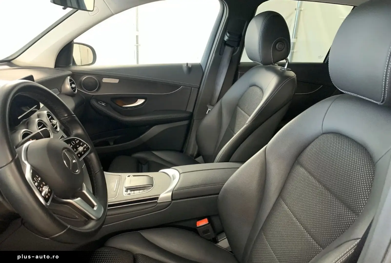 MERCEDES-BENZ GLC 300 e 4M AMG-Line