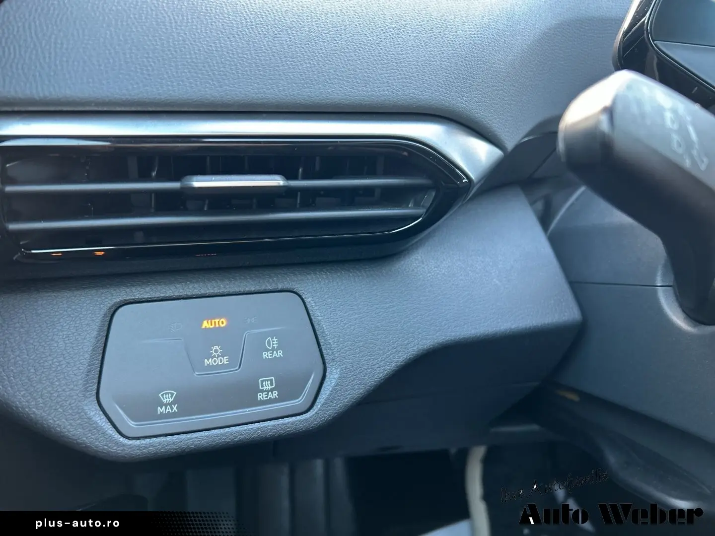 VW ID.4 Pure Performance LED Apple CarPlay Android