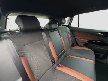 VW ID.4 Pro Performance 150kW LED NAVI EPH MFL