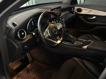 MERCEDES-BENZ GLC 300 de 4M AMG Line