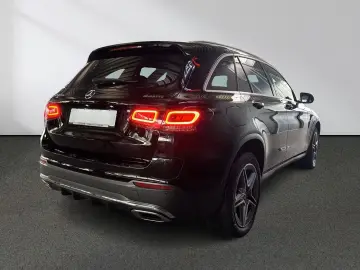 MERCEDES-BENZ GLC 300 de 4M AMG Line
