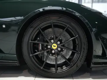 FERRARI 812 GTS  Carbon
