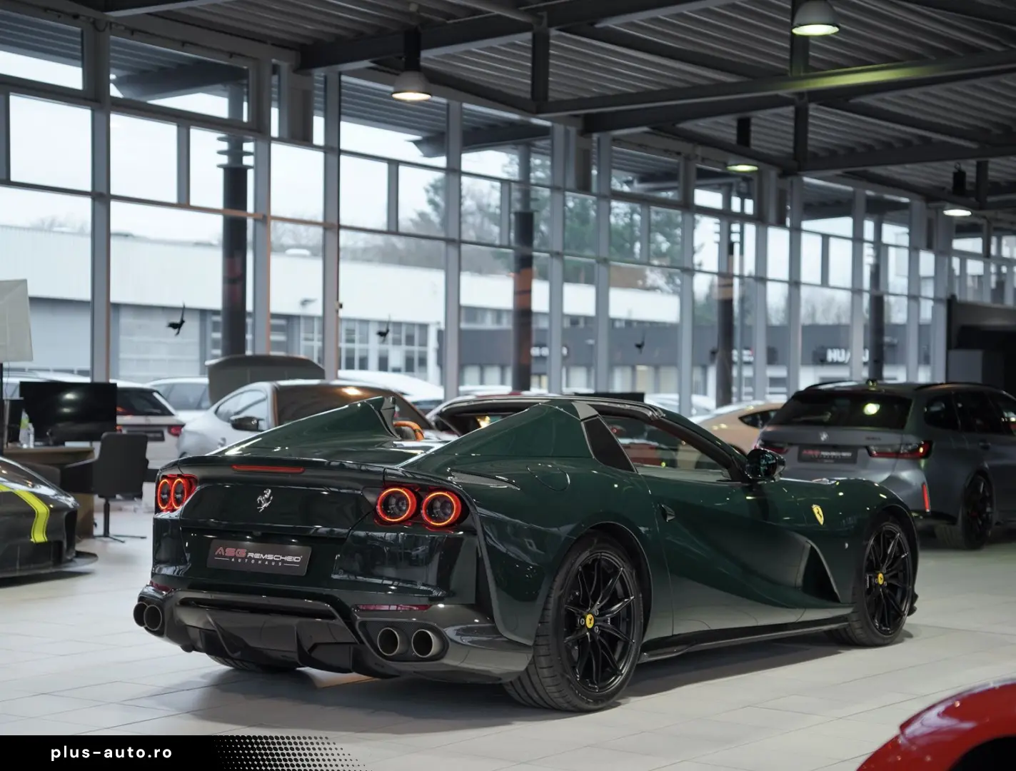 FERRARI 812 GTS  Carbon