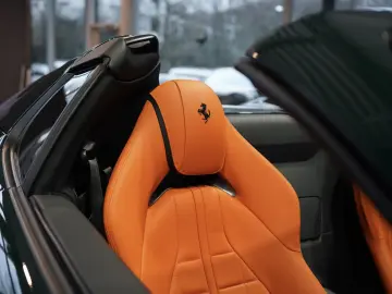 FERRARI 812 GTS  Carbon