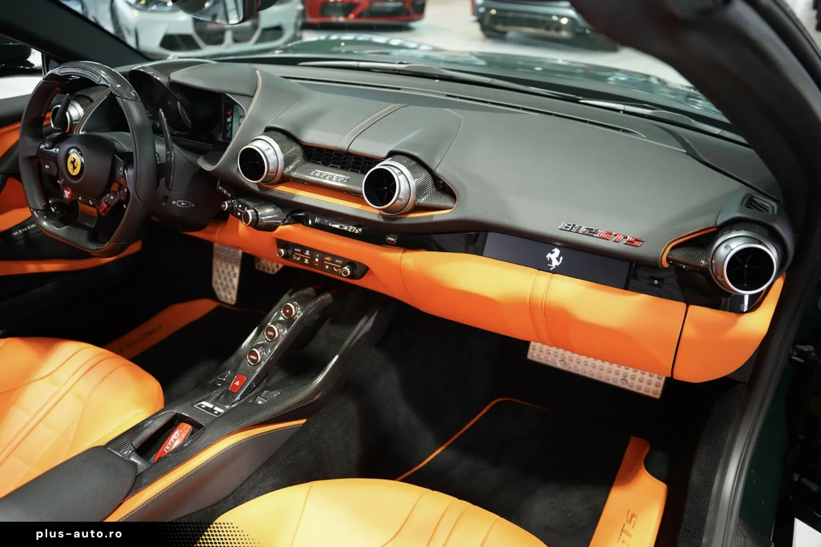 FERRARI 812 GTS  Carbon