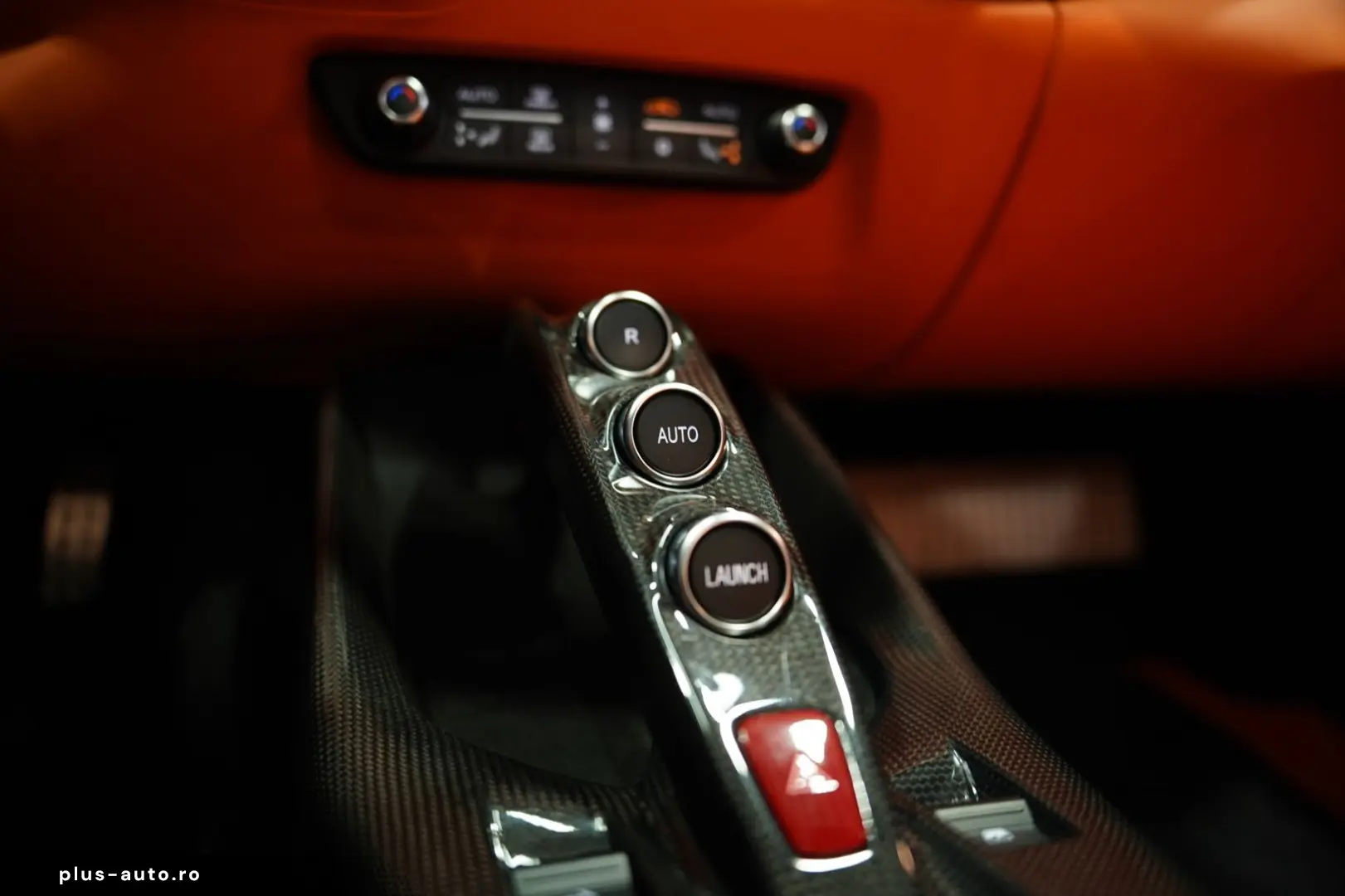 FERRARI 812 GTS  Carbon