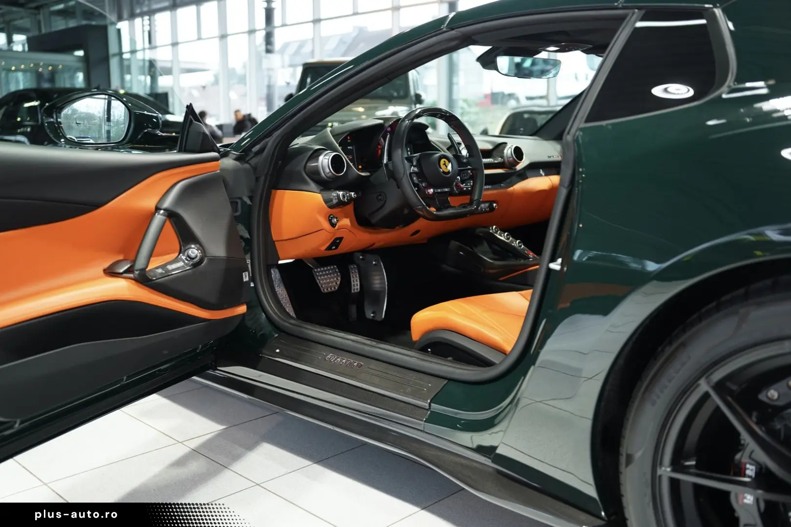 FERRARI 812 GTS  Carbon