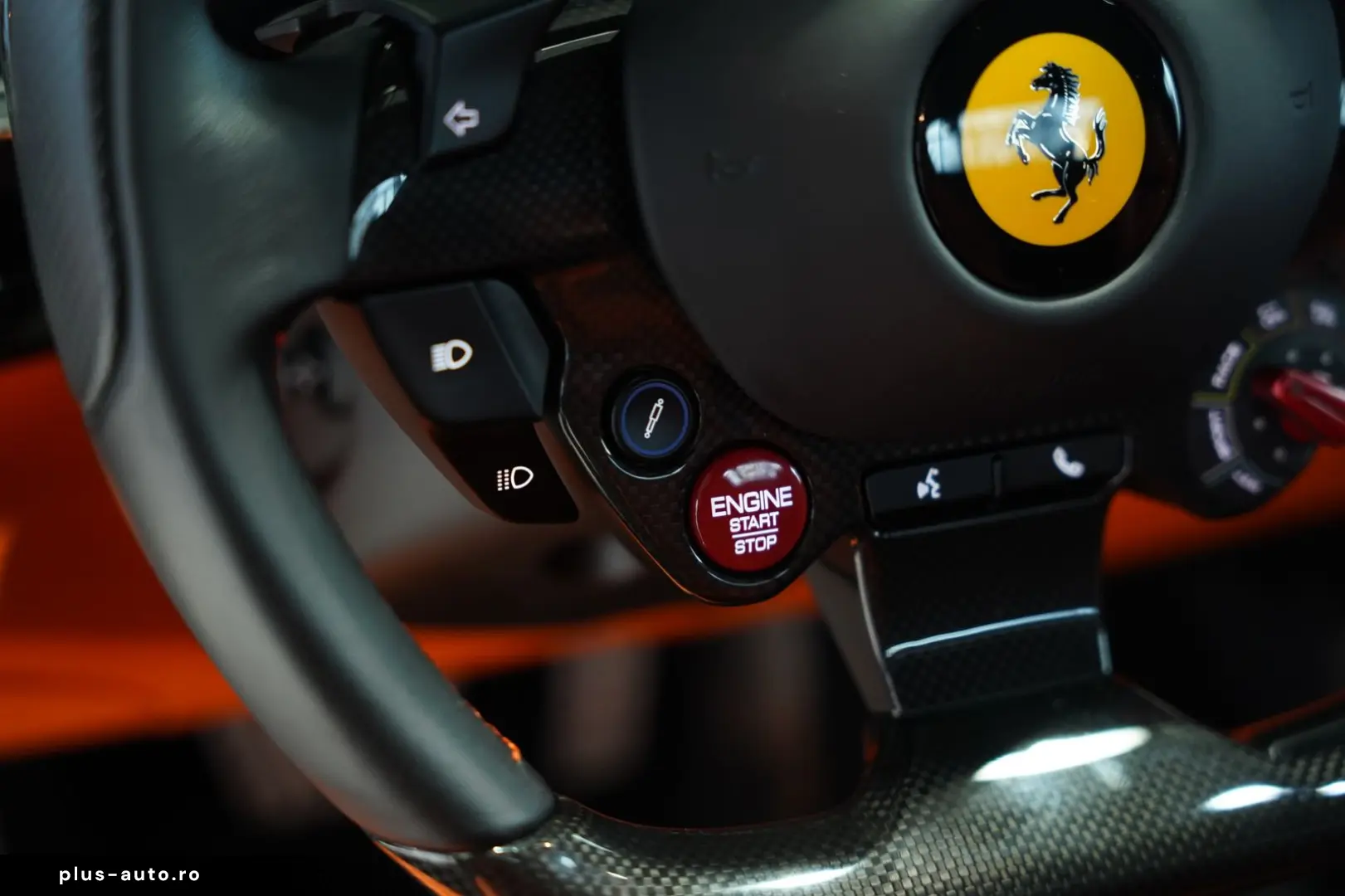 FERRARI 812 GTS  Carbon