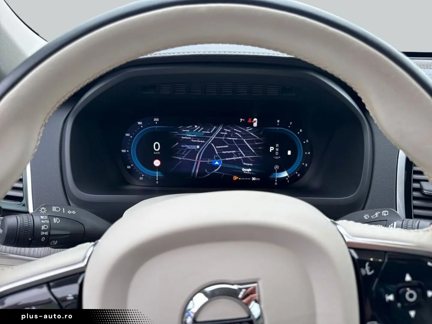 VOLVO XC90 B5 B AWD Plus Bright