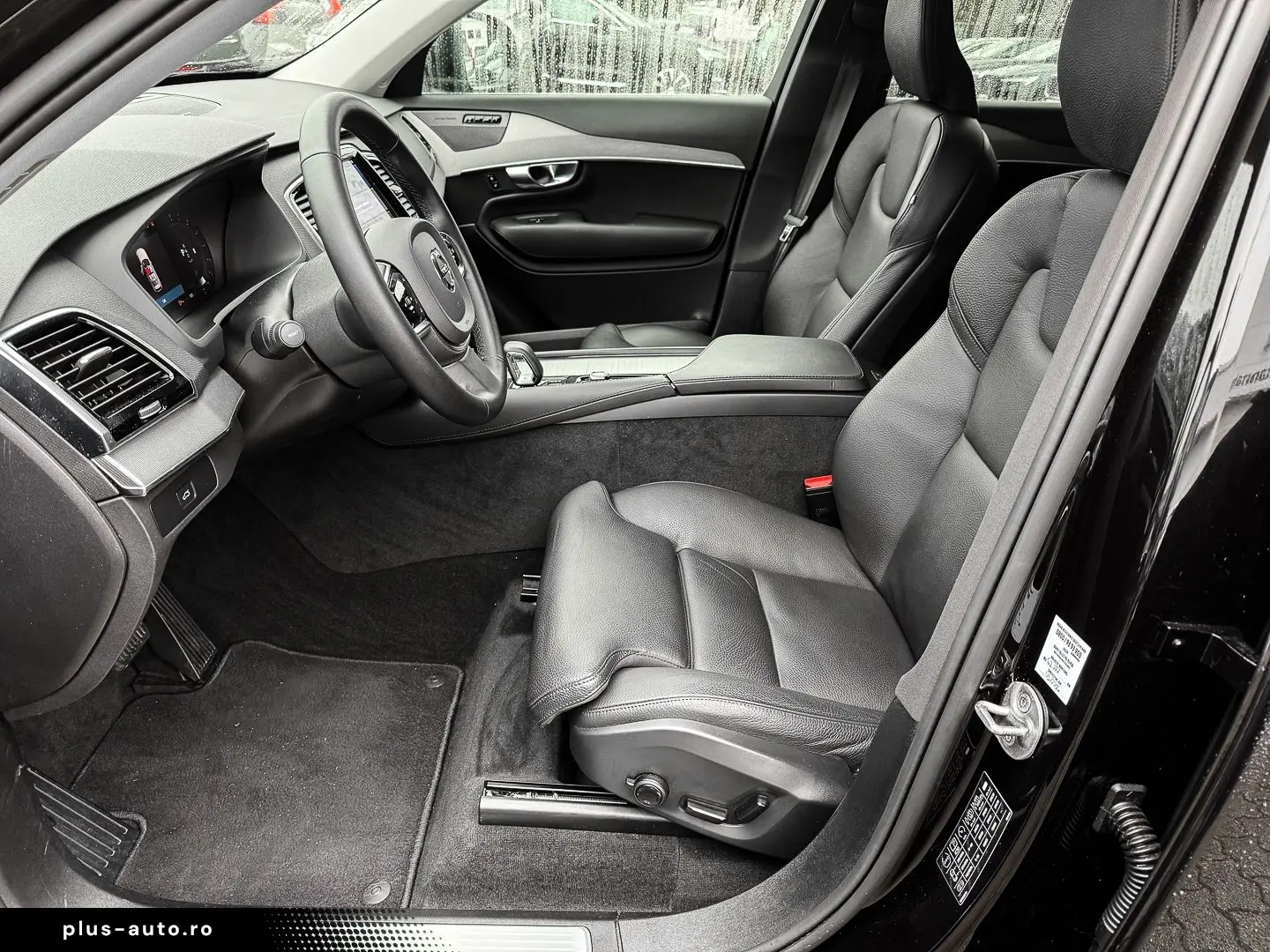 VOLVO XC90 B5 Benzin Core AWD 7-Sitzer StandHZG Harman