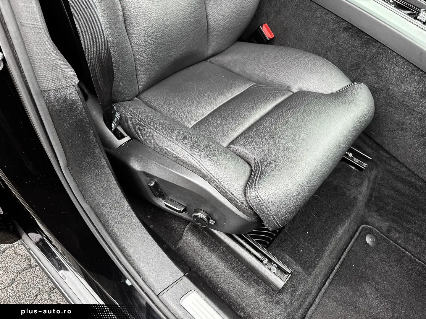 VOLVO XC90 B5 Benzin Core AWD 7-Sitzer StandHZG Harman