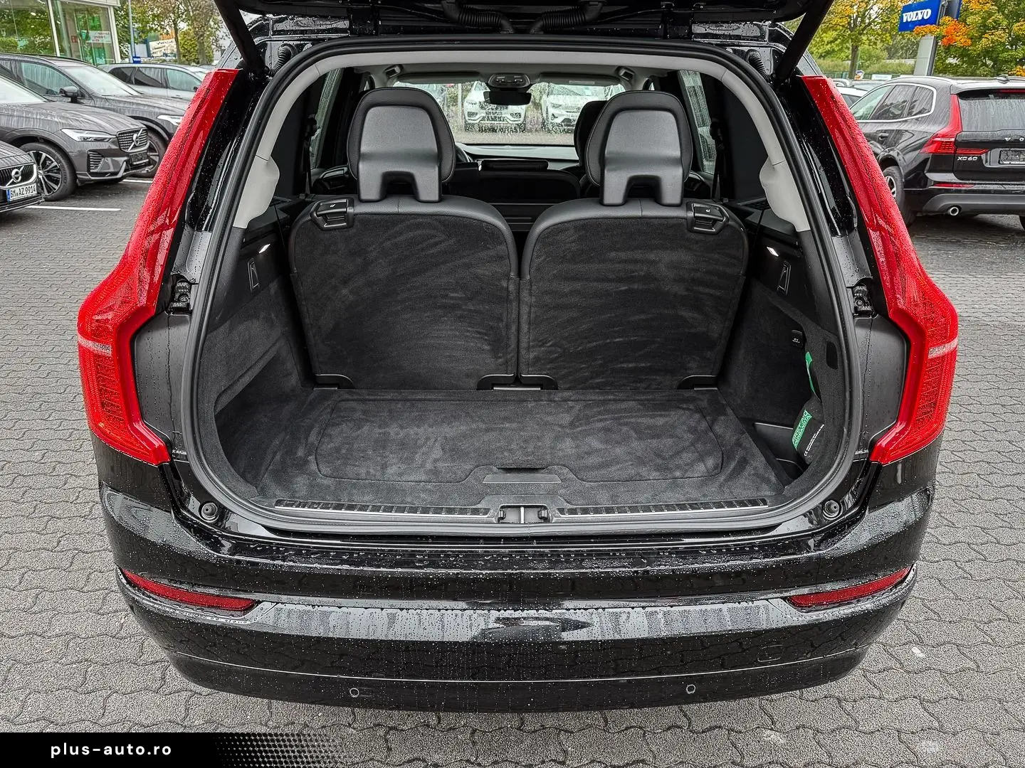VOLVO XC90 B5 Benzin Core AWD 7-Sitzer StandHZG Harman