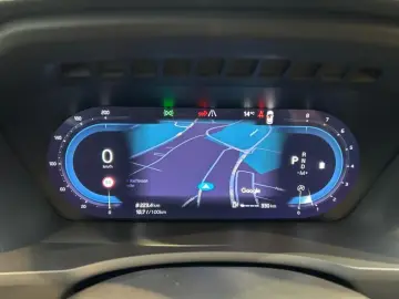 VOLVO XC90 B5 AWD Core Fahrassist AHK Wide Cam LED