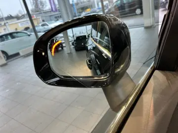 VOLVO XC90 B5 AWD Core Fahrassist AHK Wide Cam LED