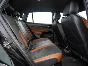 VW ID.4 Pure Performance (52kWh) DISTR SPUR PDC