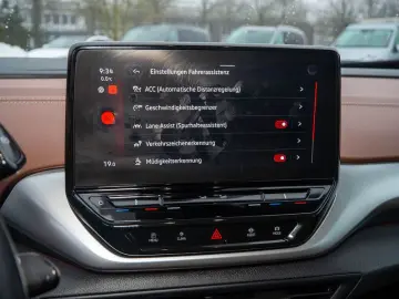VW ID.4 Pure Performance (52kWh) DISTR SPUR PDC