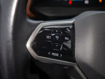 VW ID.4 Pure Performance (52kWh) DISTR SPUR PDC