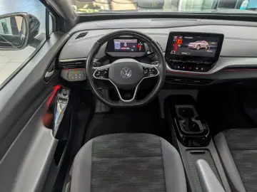 VW ID.4 Pure Performance 52kW h Kamera Kessy
