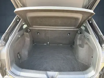 VW ID.4 Pro Performance 150 kW ACC LED